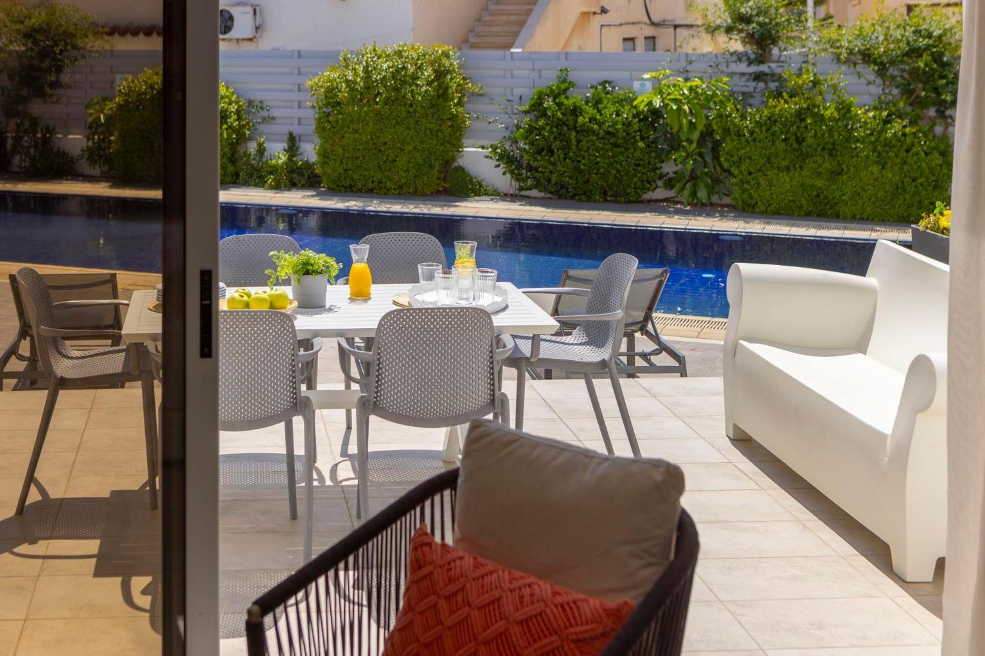 פרוטאראס Azure Luxury Pool Villa מראה חיצוני תמונה