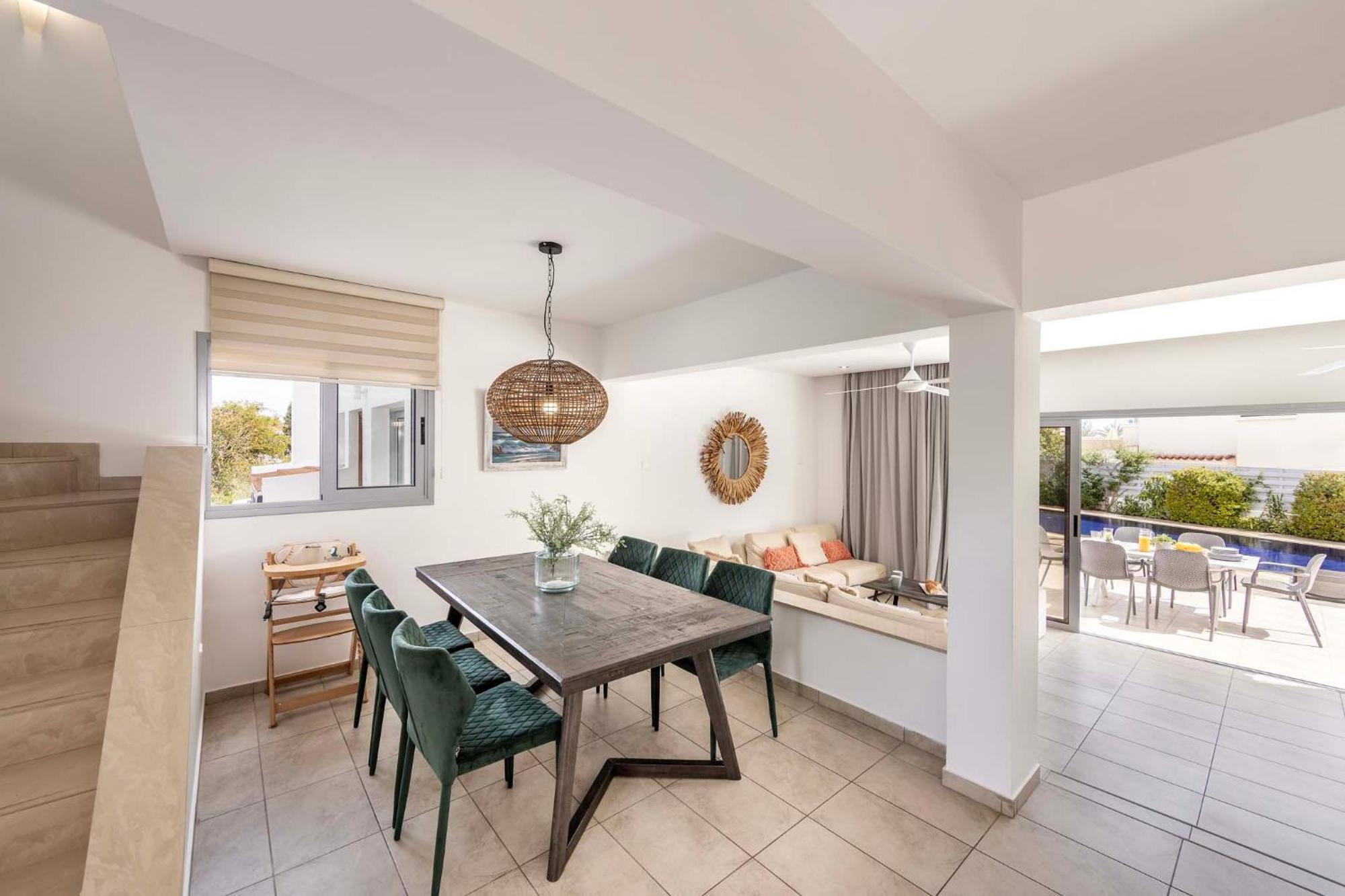 פרוטאראס Azure Luxury Pool Villa מראה חיצוני תמונה